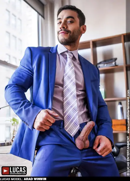 Arad Muscle Arabic (Persian?) Next Door Studios Gay Porn Star 130985 gayporn star