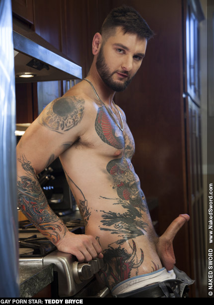 Teddy Bryce Scruffy Tattooed American Gay Porn Star Gay Porn 135222 gayporn star