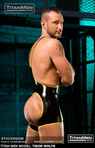 Tibor Wolfe - Handsome Fist-Pig and Gay Porn Performer 122029