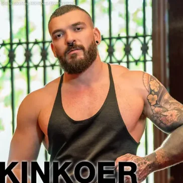 Kinkoer Butt-Slut Fist Pig Gay Porn Star