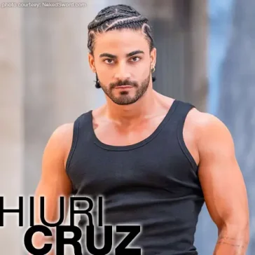 Hiuri Cruz Tattooed Brazilian Gay Porn Star